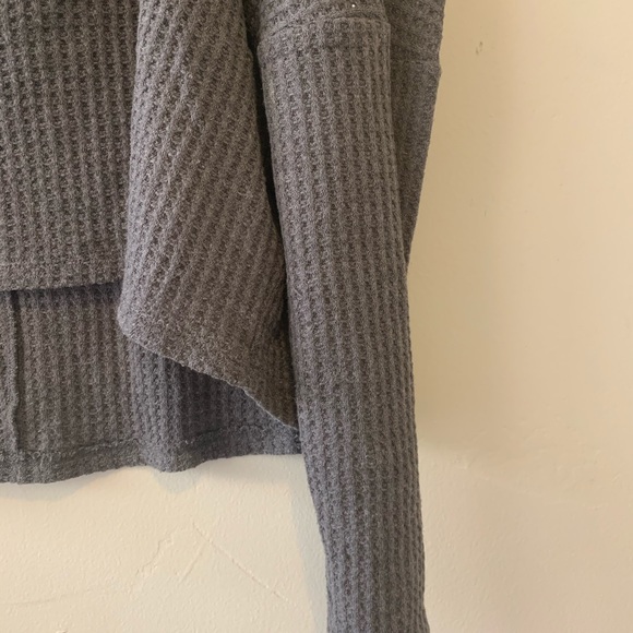 Forever 21 - Crop Top Wide-neck Sweater - Picture 3 of 3